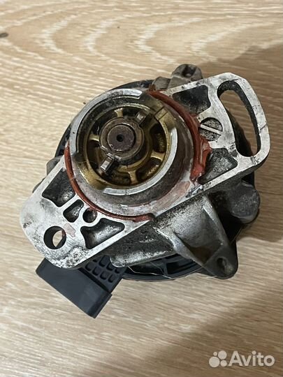 Трамблер Mitsubishi Galant 8