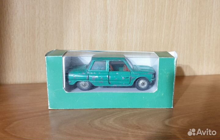 Модель заз-966 СССР 1:43
