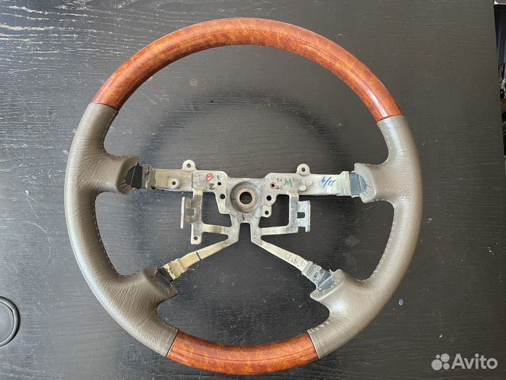 Руль под дерево на Toyota Prado/Camry 30