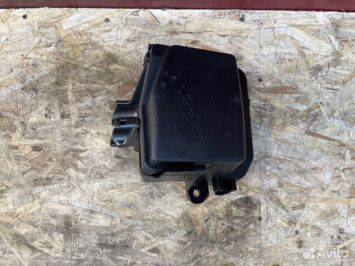 Корпус блока предохранителей LADA Vesta