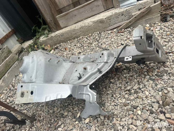 Hyundai solaris лонжерон правый передний