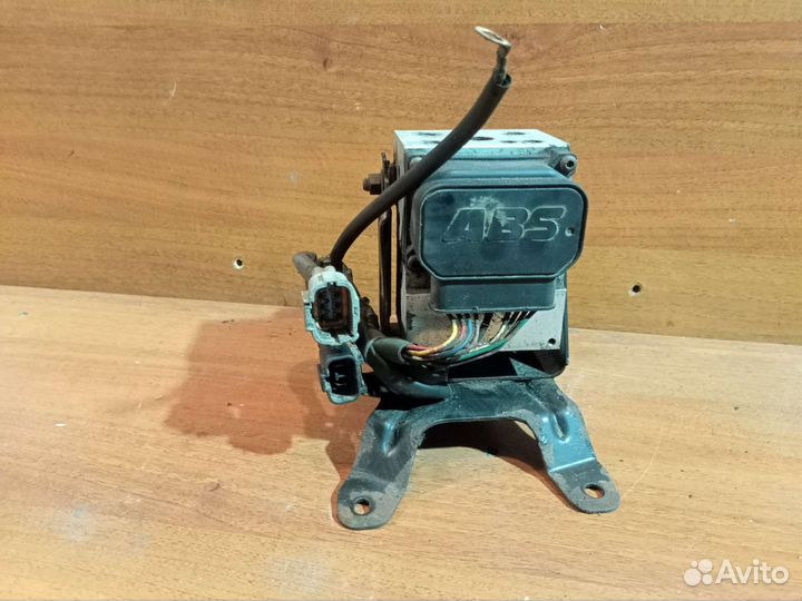 Блок ABS Nissan Primera 1998