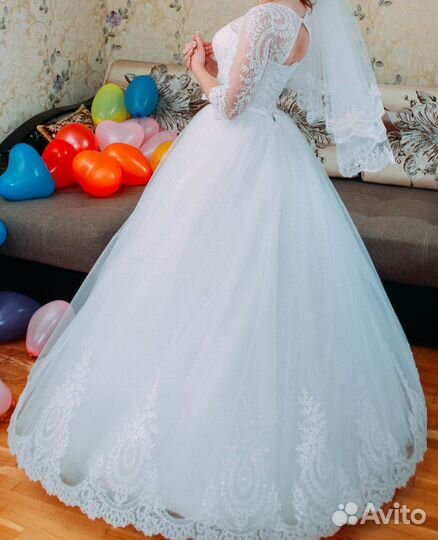 Свадебное платье