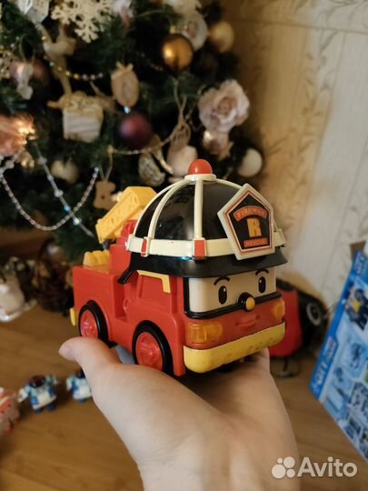 Робокар Полли,Рой,Хелли