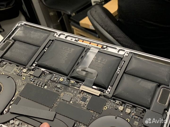 Ремонт iPhone iPad macbook iMac apple watch