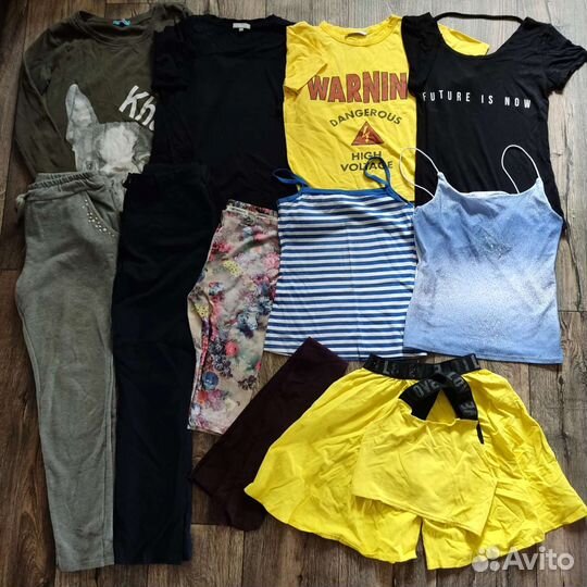 Много вещей на девочку