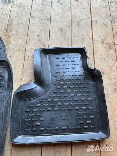 Коврики резиновые Нива Бронто