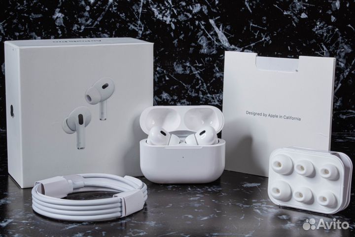 Наушники Apple AirPods Pro / Pro 2 + Чехол
