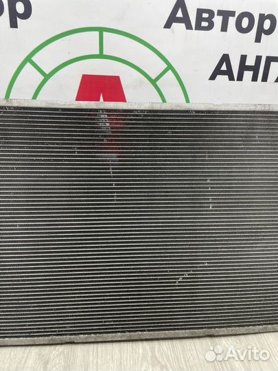 Радиатор охлаждения двигателя Toyota Auris ZRE151