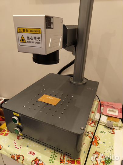 Лазерный маркер,гравер волоконный(по металлу) и др