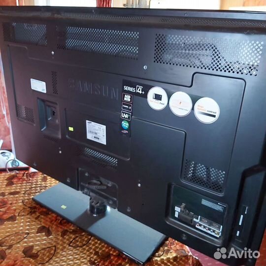 Телевизор на запчасти