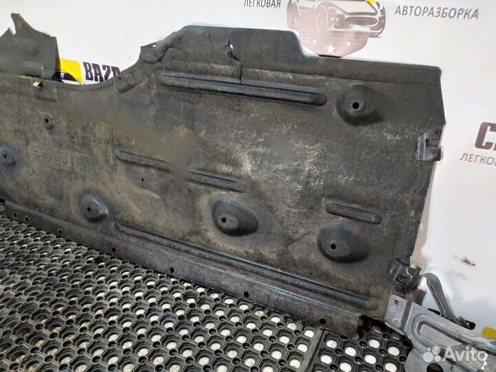 Защита днища левая L BMW X1