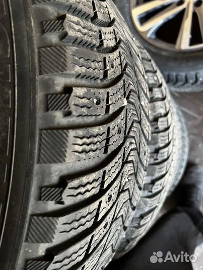 Michelin X-Ice North 3 235/55 R17
