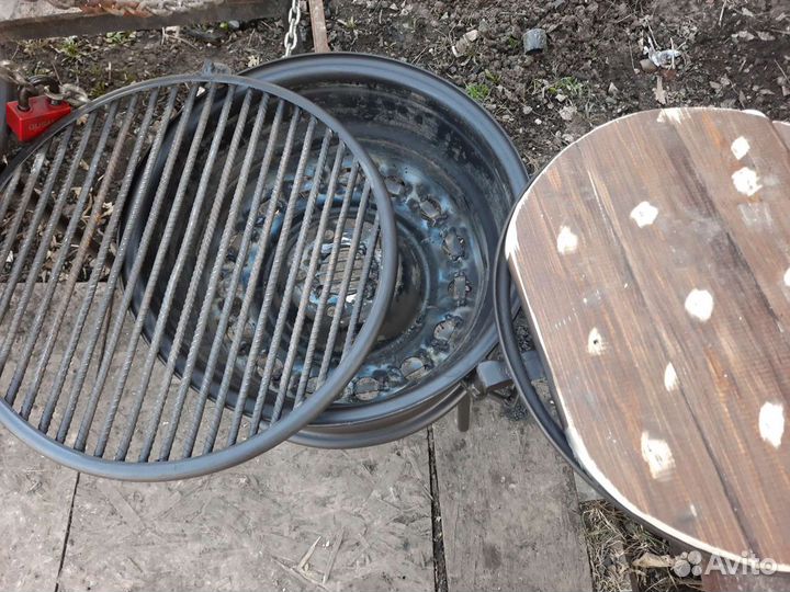 Манга гриль походный со столешницей