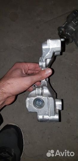 Натяжители приводного ремня Кэмри 40