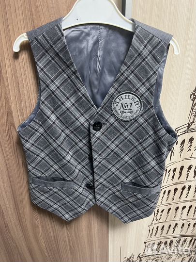 Жилет школьный