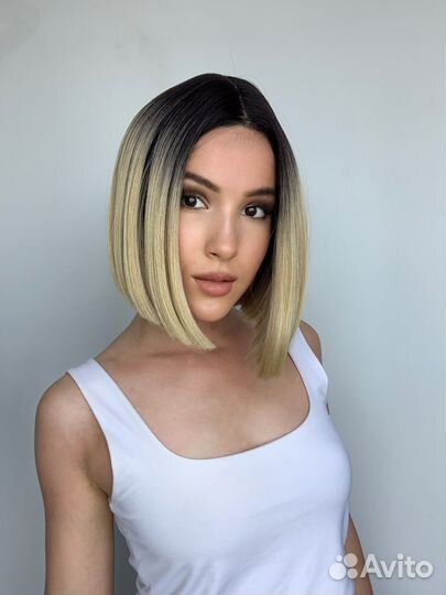 Парик блонд каре lace front