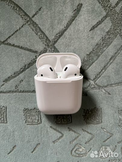 Apple AirPods 2 настоящие б/у A2031 версия 3E751