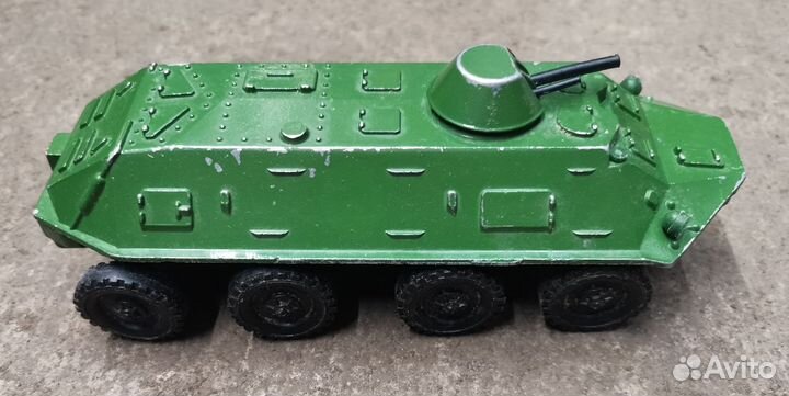 Модель СССР бронетранспортера бтр-60