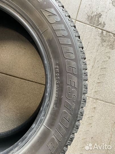 Bridgestone Ice Cruiser 7000 205/60 R16
