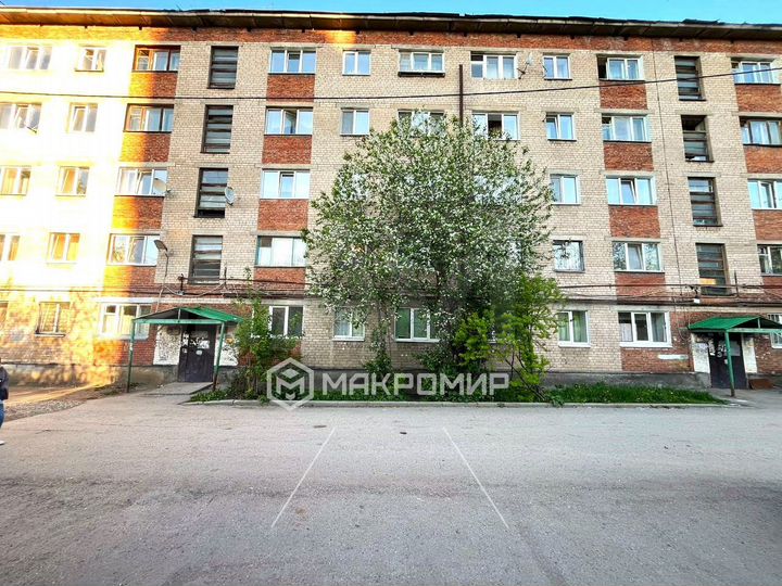 Комната 12,9 м² в 5-к., 1/5 эт.