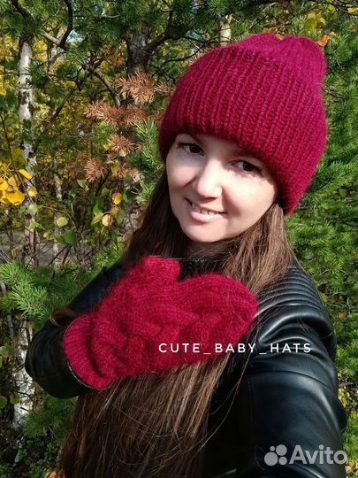 Комплект вязаный