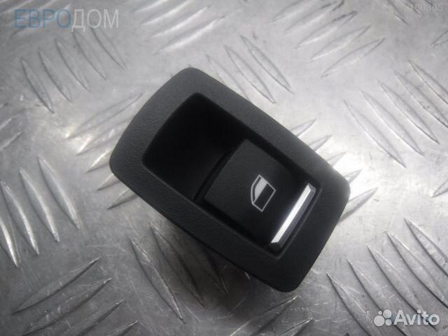 Кнопка стеклоподъемника задняя левая BMW F16 s1112