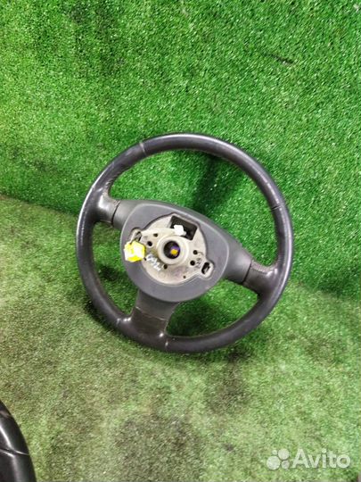 Рулевое колесо Volkswagen Golf 6