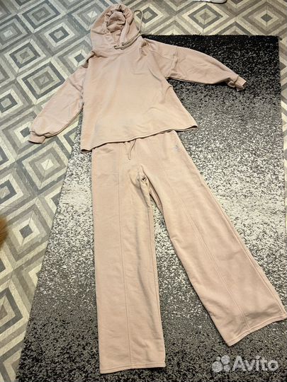 Спортивный костюм женский 44