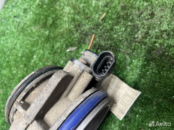 Дроссельная заслонка Renault Symbol седан 1.4