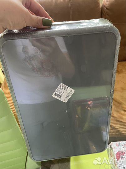 Лоток, миски и когтеточка