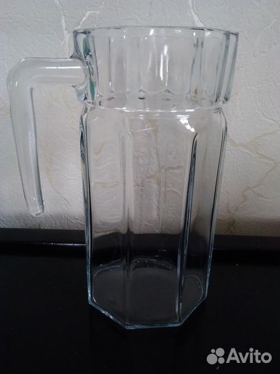 Графин (кувшин) Pasabahce (Турция)из стекла, новый