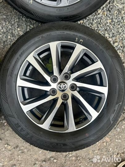 Диски R17 5x114.3 original toyota