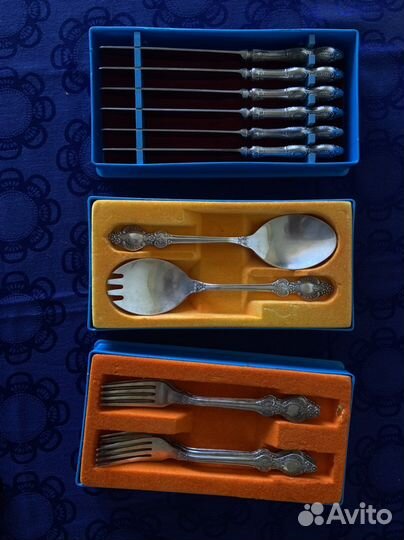Набор столовых приборов мельхиор