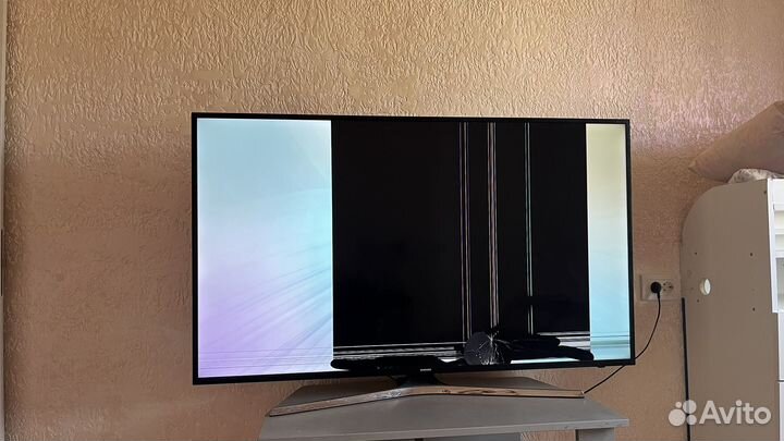 Телевизор samsung