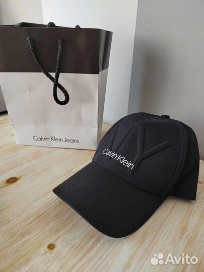 Бейсболка calvin klein