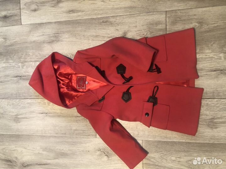 Пальто на девочку