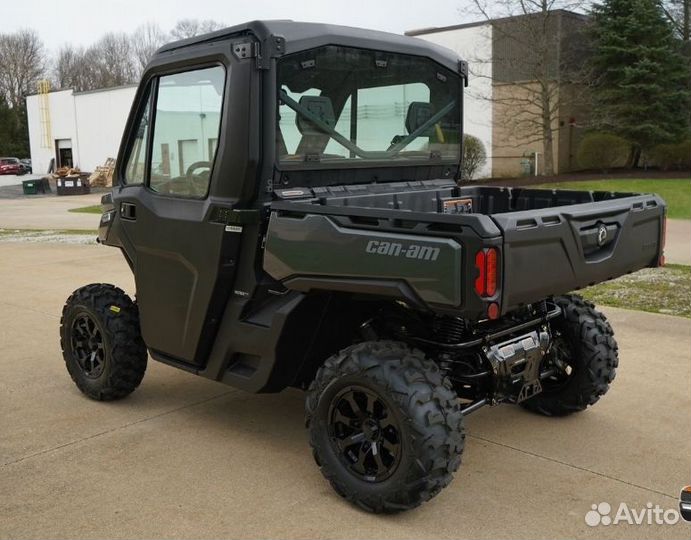 Продам can am defender limited cub HD 10 2023