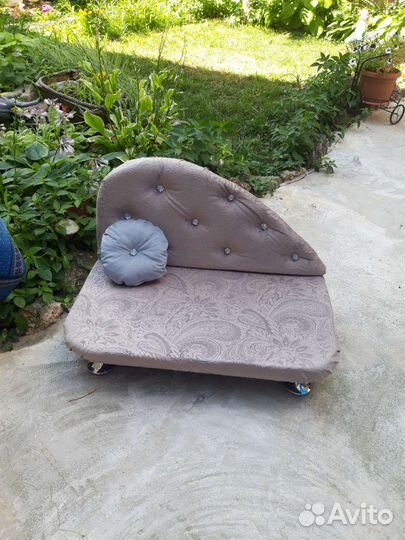 Диван для вашего питомца