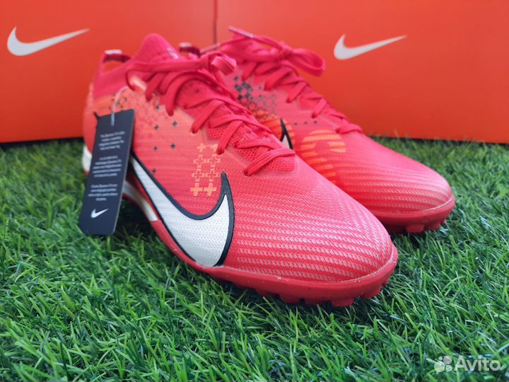 Футбольные бутсы сороконожки MDS Red