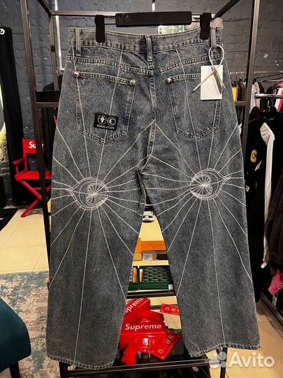 Джинсы thug club оверсайз шоу-рум