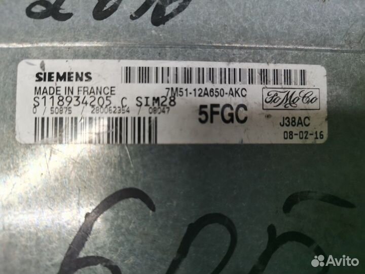 Блок управления двигателем Ford Focus