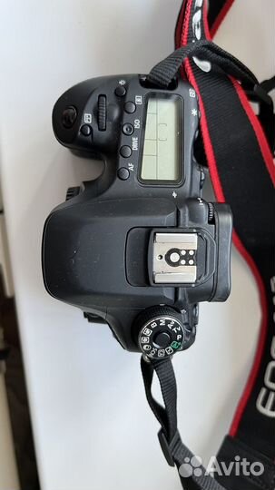 Фотоаппарат Canon eos 80d body