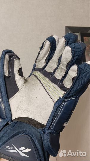 Краги хоккейные размер 14