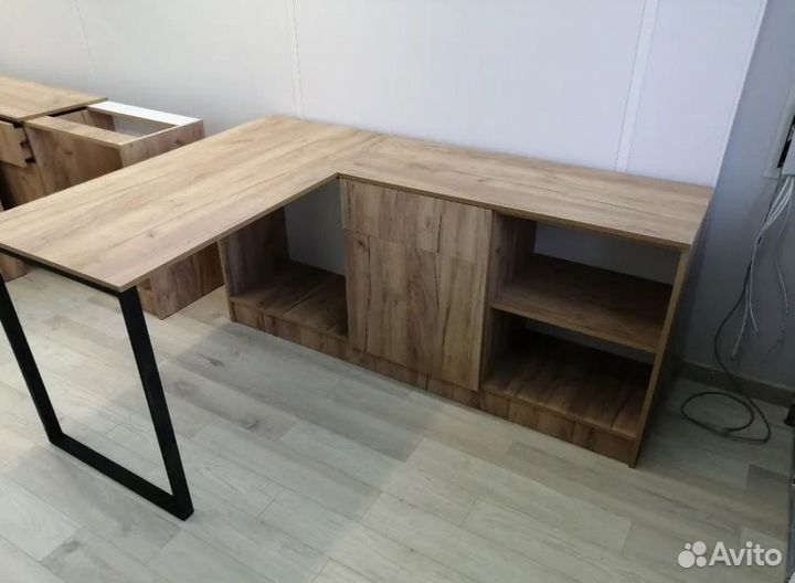 Мебель для офиса в стиле лофт