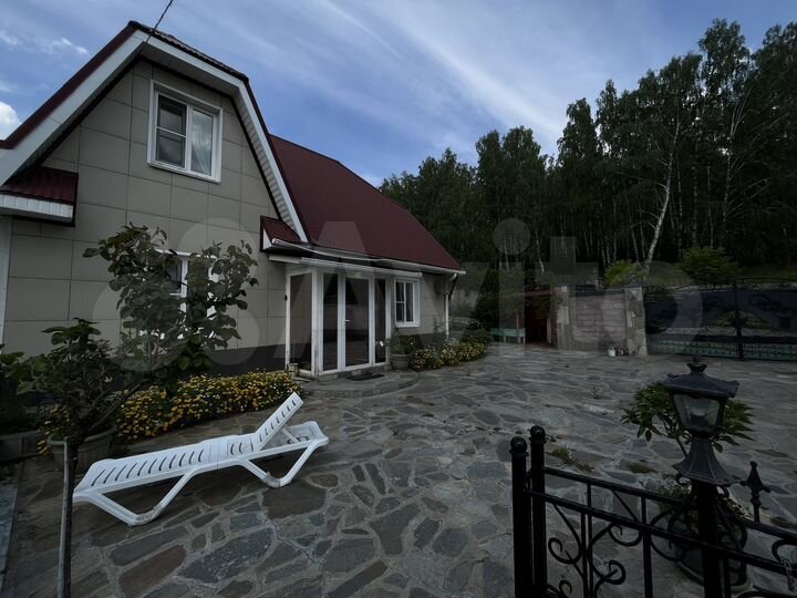 Коттедж 150 м² на участке 13 сот.