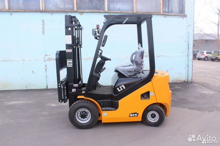 Вилочный погрузчик UN Forklift FG15, 2023