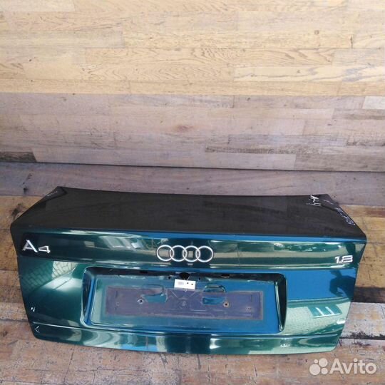 Крышка багажника Audi A4 B5 седан