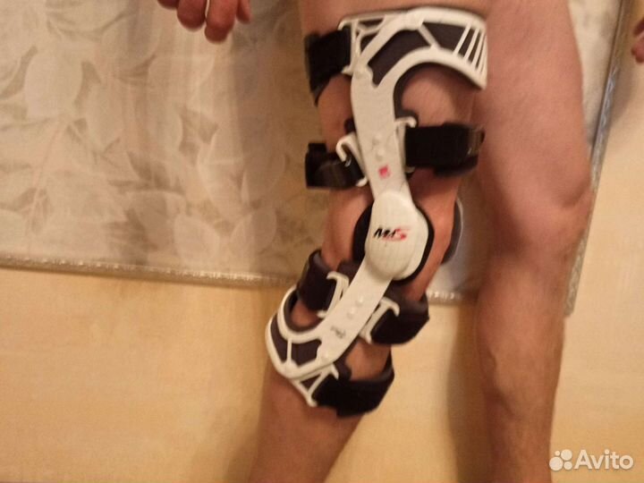 Наколенники налокотники