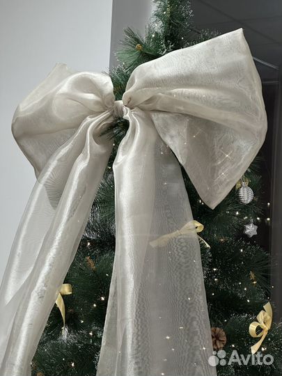 Большой бант на елку
